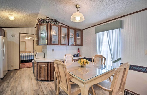 Leesburg House | Peaceful Canal-Front Retreat w/Boathouse!