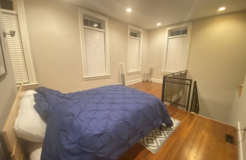 Pendleton Condo | Peaceful Getaway Queen Bed & Free Heated Garage Parking