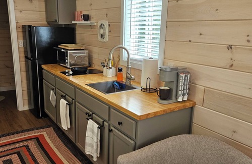 Sedgwick Cottage | Peaceful Getaway: Tiny Home Studio in Sedgwick, Maine