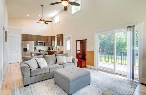 Valley Hill House | Peaceful Hendersonville Home < 2 Mi to Main St!