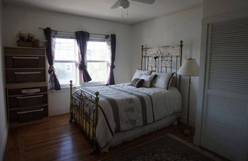 West Alameda House | Peaceful home 20 min ferry ride to SF