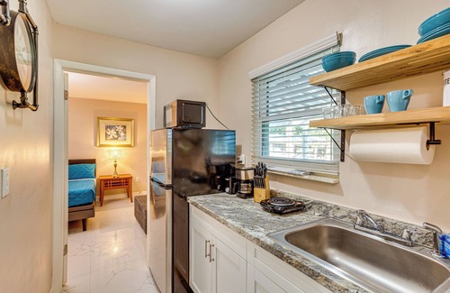Loxahatchee Groves Apartment | Peaceful Loxahatchee Apartment w/Covered Porch