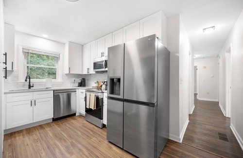 Cliftondale House | Peaceful, Modern Family Home w/Fenced Yard