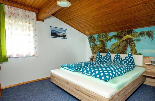 Taxenbach Apartment | Peaceful Mountain Retreat Simple and Spacious