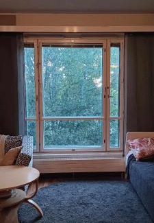 Itainen District Apartment | Peaceful Oasis by East Center
