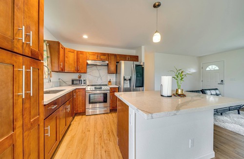 Kapoho House | Peaceful Pahoa Getaway w/Yard: 2 Mi to Ocean!