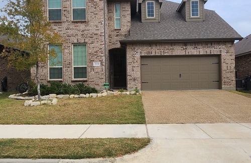 Melissa House | Peaceful & Quiet family-friendly whole house.nn