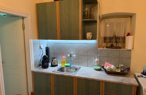 East Mani Apartment | Peaceful Refuge In Mani
