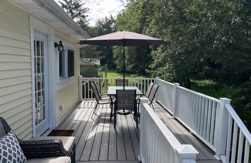 Gloria Glens Park Cottage | Peaceful, Renovated 3BR Home by Chippewa Lake/Pet Friendly