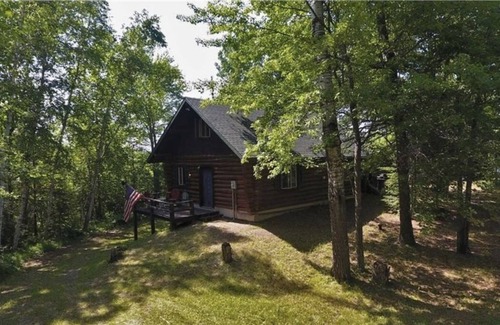 Spooner Cabin | Peaceful retreat on Yellow River. Kayak, canoe or explore our 20 wooded acres!