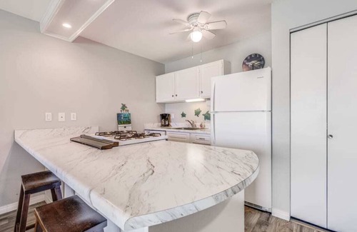 Kaunakakai Condo | Peaceful Retreat W/Lanai and Kitchen-Molokai Shores