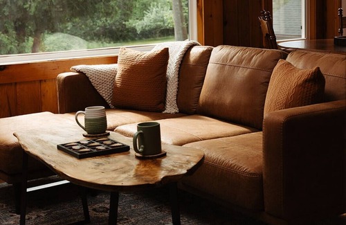 Amery Cabin | Peaceful Riverside Cabin