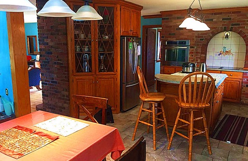 Niagara-on-the-Lake House | peaceful/Spacious/Unique/By the Vineyard Country/Great for family and friends