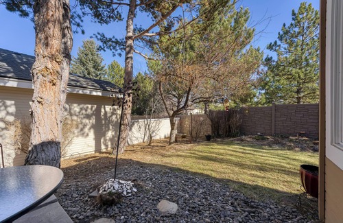 Reno House | Peaceful, Upscale, Spacious, Gorgeous Home Near Truckee River - 1 bed, 2 bath!