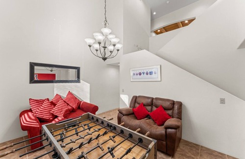 Rincon Trails House | Peaceful Vail Home Rooftop Deck