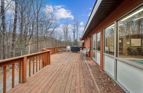 North Creek House | Peaceful Valley 72i - A Cozy Mountain Retreat 2 Bedroom Townhouse by The Summit at Gore Mountain