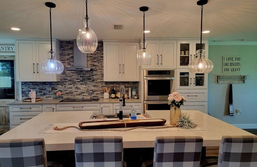 Avon Park Villa | Peaceful Villa on Golf Course and centrally located between both coasts.