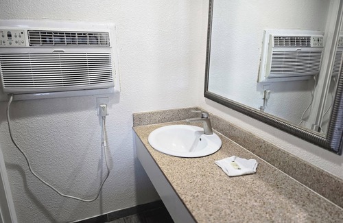 Linda Hotel | Peach City Inn - Marysville Yuba City