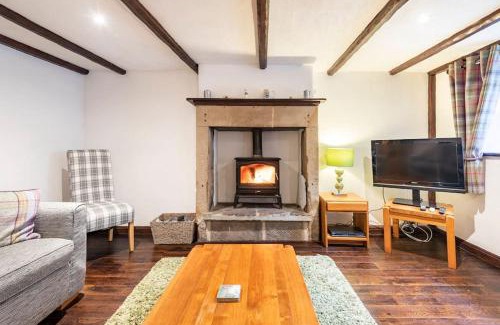 Great Longstone House | Peak District - 1 Harrow Cottage - Great Longstone