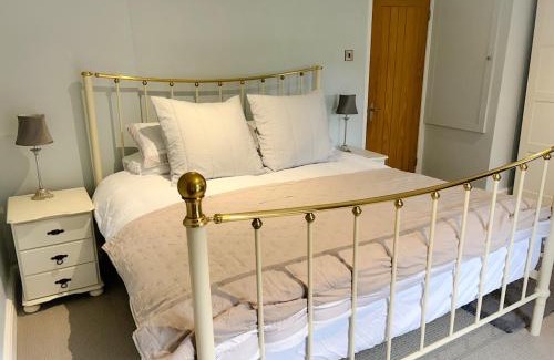 Ashford-in-the-Water House | Peak District Period Property near Chatsworth House