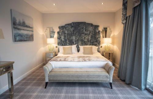 Stonedge Hotel | Peak Edge Hotel