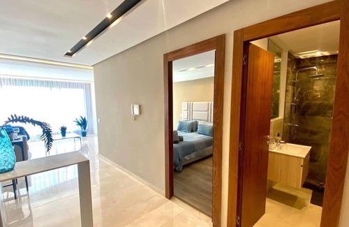 Anfa House | Pearl 38 - Elegant, new, near the sea w/ balcony