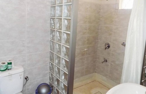 Kampala Hotel | Pearl Apartments