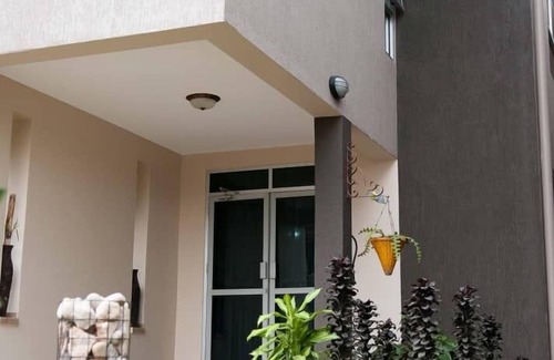 Bukoto Apartment | Pearl Cottages Kiwatule