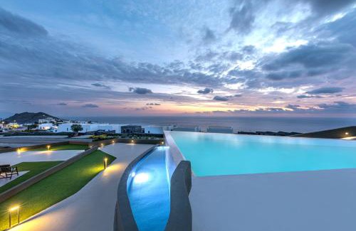 Imerovigli Hotel | Pearl Inn Hotel by Pearl Hotel Collection