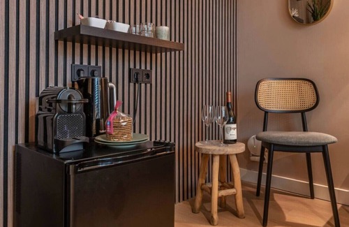 Amsterdam South Apartment | Pearl & Tulip 2BR + Free Parking