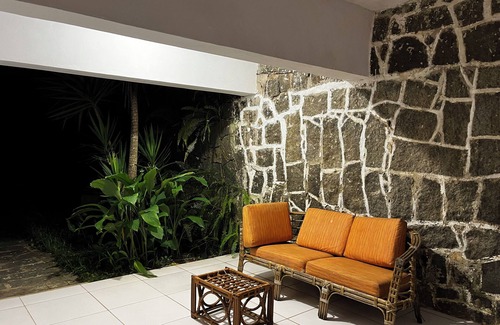 Veloso Apartment | Pedra Suite 5 minutes from Veloso Beach