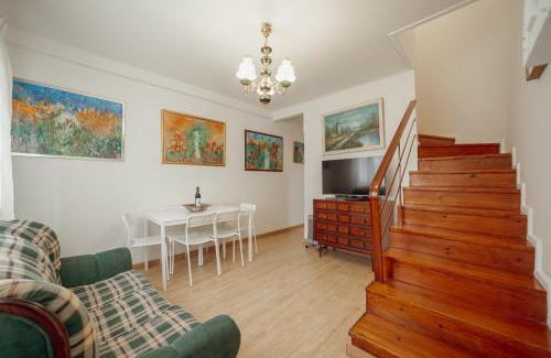 Vila Nova de Gaia Villa | Pedras Village House by Vacationy