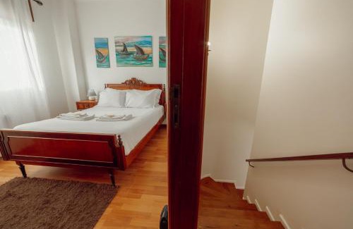 Vila Nova de Gaia Villa | Pedras Village House by Vacationy