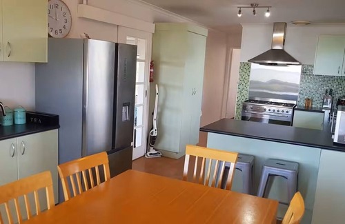 Loch Sport House | Pelican Bay Beach House 5BR/3BA Best view in town!