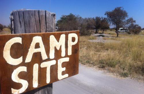 Central Cabin | Pelican Lodge and Camping