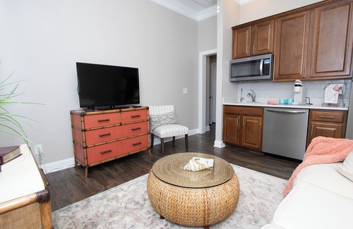 Morehead City House | Pelican's Perch- A Dan-Dee Place by the Beach