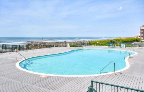 Ocean Isle Beach Apartment | Pelican's Watch
