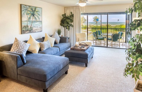 Sanibel Condo | Pelicans Roost 102