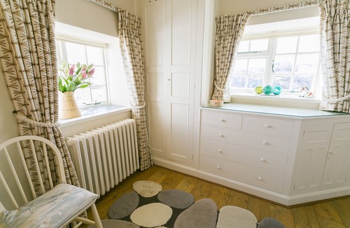 Rhoscolyn Cottage | Pen y Graig - an on the beach that sleeps 10 guests in 5 bedrooms