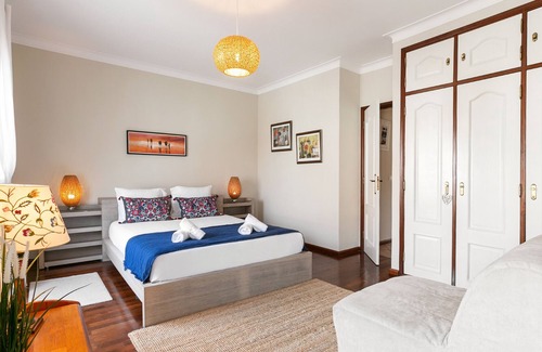 Sao Bernardino Apartment | Peniche House - Villa with patio