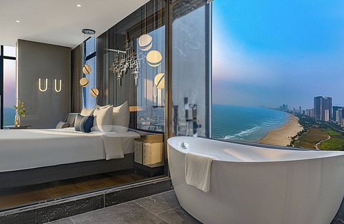 Son Tra Hotel | Peninsula Hotel Danang