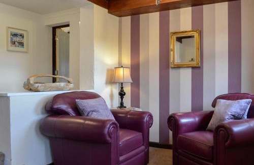 Bridgend House | Penny Croft - Uk10449