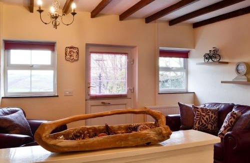 Bridgend House | Penny Croft - Uk10449