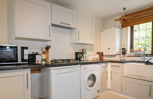 Brazzacott Cottage | PENROSE COTTAGE, pet friendly, with a garden in Launceston
