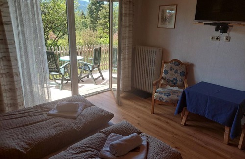 Bayerisch Eisenstein House | Pension Eichhorn