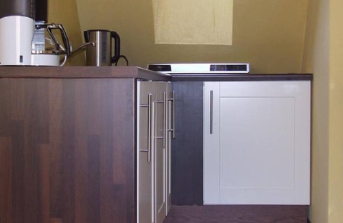 Dorrenbach Apartment | Pension/ferienwohnung Haus Kastanienwald - Appartement/fewo, Dusche, WC, Nichtraucher