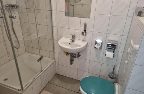 Großholzhausen House | Pension Inntalhof