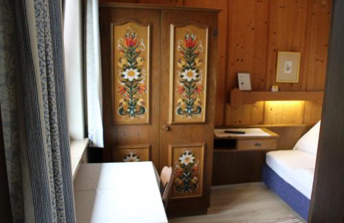 Kaprun House | Pension Jaga Hias