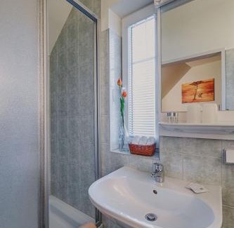 Favoriten House | Pension Kasper