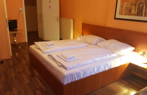 Josefstadt Hotel | Pension Madara